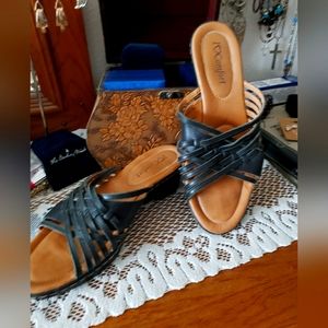 Leather strap wedge heel sandals